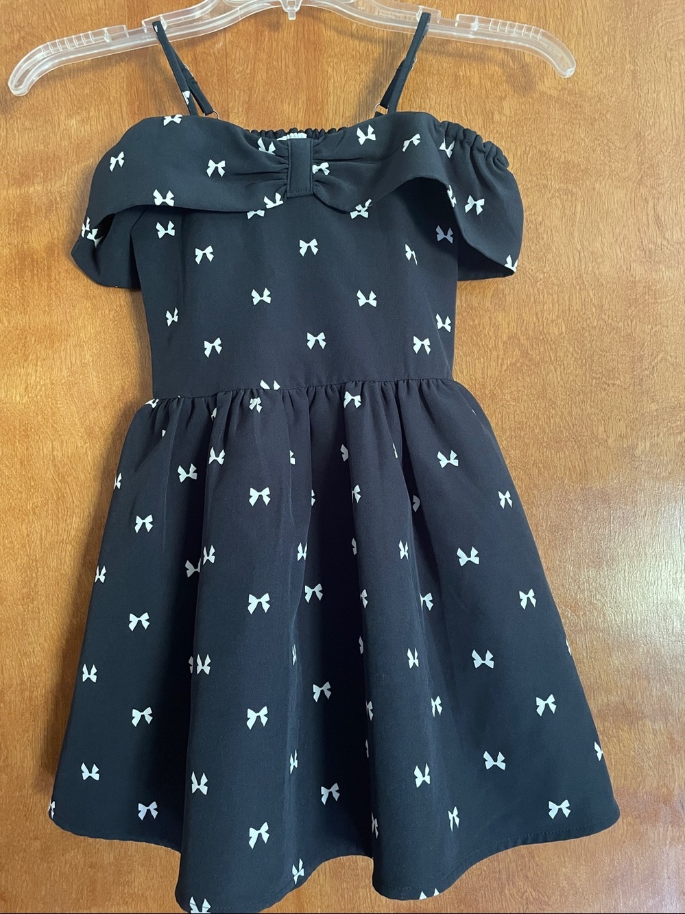 Little Girls Navy Bow-Print Off-Shoulder Dress Size 7/8
